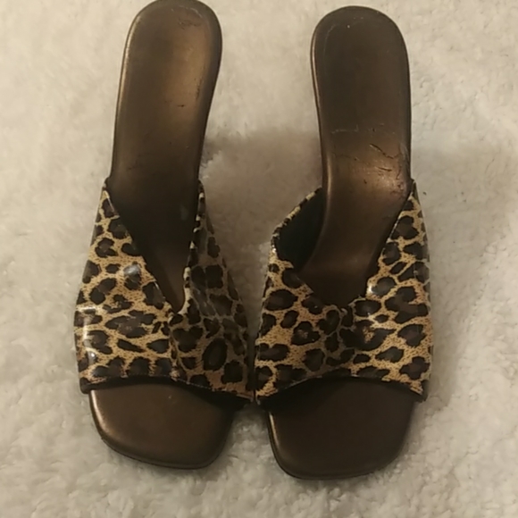 Shoes - Picture 1 of 2